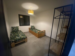 3 bedrooms, WiFi, bed sheets