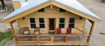 4K River Ranch • River Cabin 3 • Sleeps 4