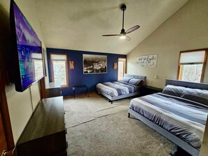 4 dormitorios, tabla de planchar con plancha, wifi y ropa de cama