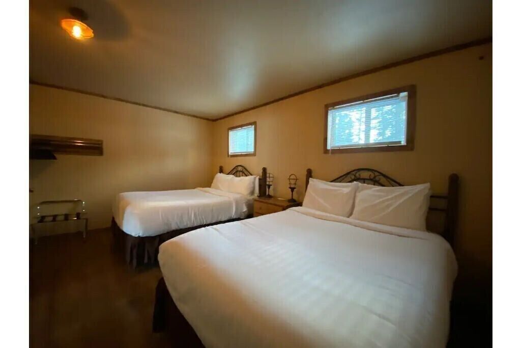 4K River Ranch • Condo 2 (sleeps 4)