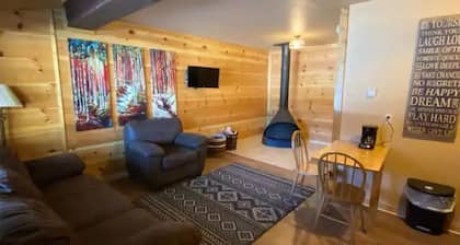 4K River Ranch • Condo 1 (sleeps 2)