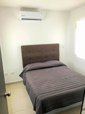 Family Apartment | 2 bedrooms, free WiFi, bed sheets - Departamentos Almar (Mazatlán)
