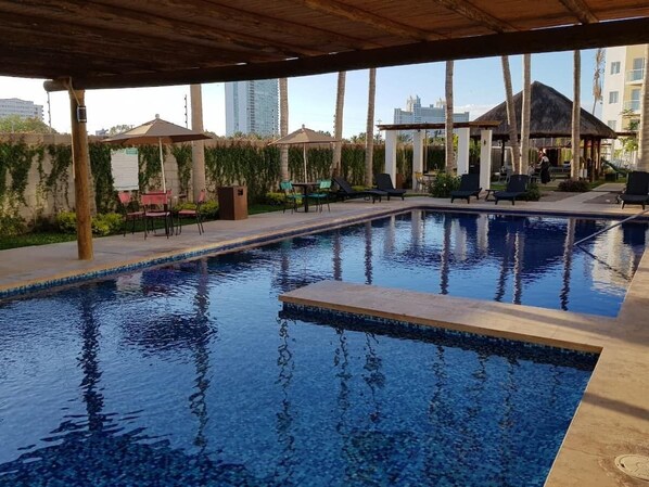 Alberca al aire libre