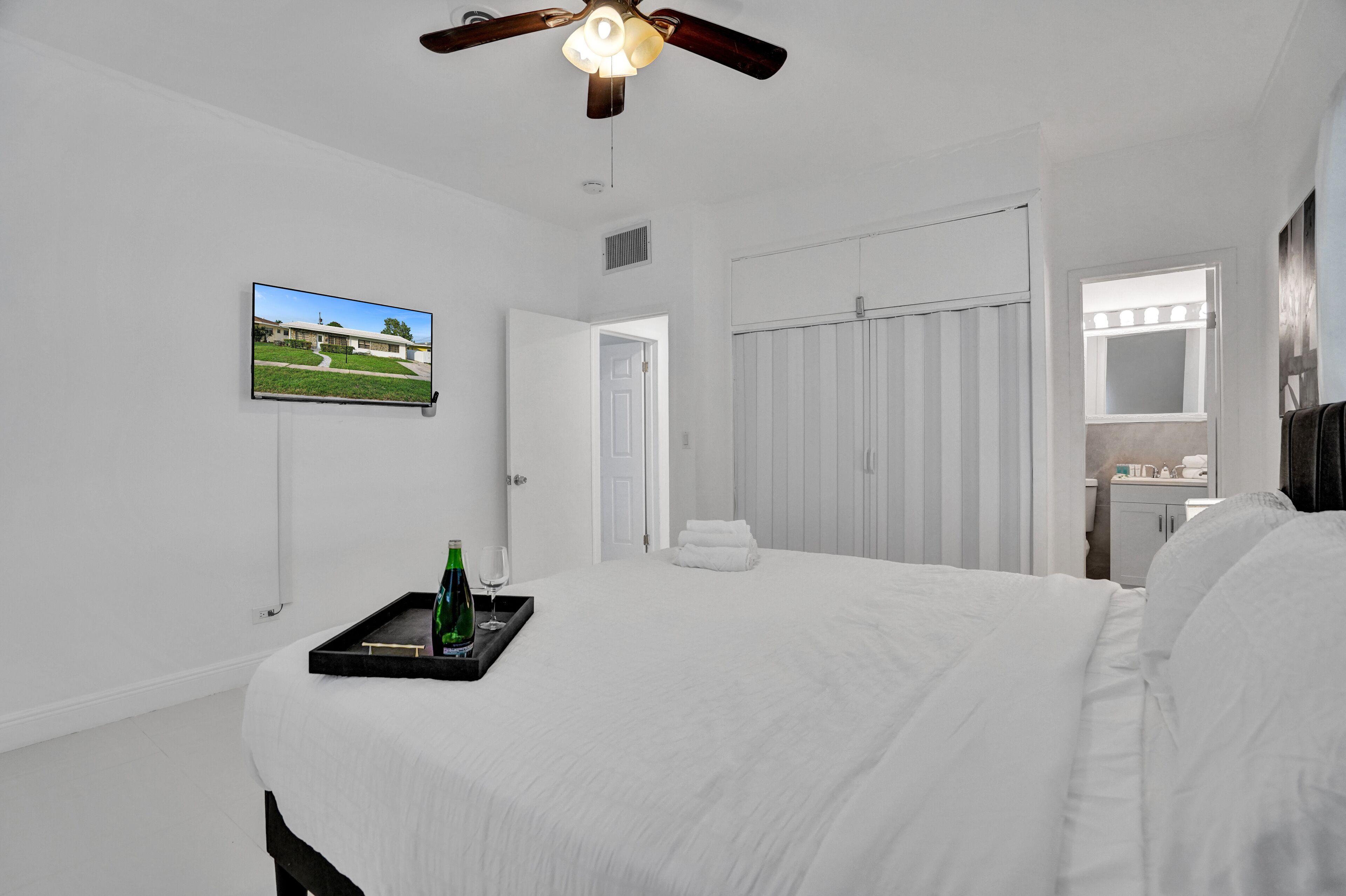 Photo - La Serre Miami Home & Private Pool Near Aventura Mall