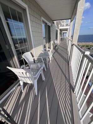 Property grounds - Gorgeous Oceanview Condo in Old Orchard Beach (Old Orchard Beach)