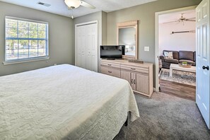 2 habitaciones, tabla de planchar con plancha, wifi y ropa de cama 