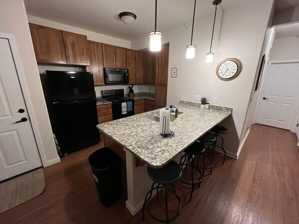 Fridge, microwave, oven, stovetop - Mountain getaway on Granby Ranch! nearby hiking, skiing, endless scenic views! (Granby)