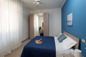 2 Schlafzimmer, Bügeleisen/Bügelbrett, Bettwäsche