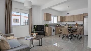 Biệt thự, 3 phòng ngủ, hồ bơi riêng, quang cảnh hồ bơi | Nội thất