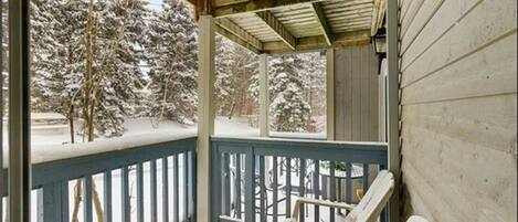 Apartment, 1 Bedroom, Patio, Garden View | Balcony