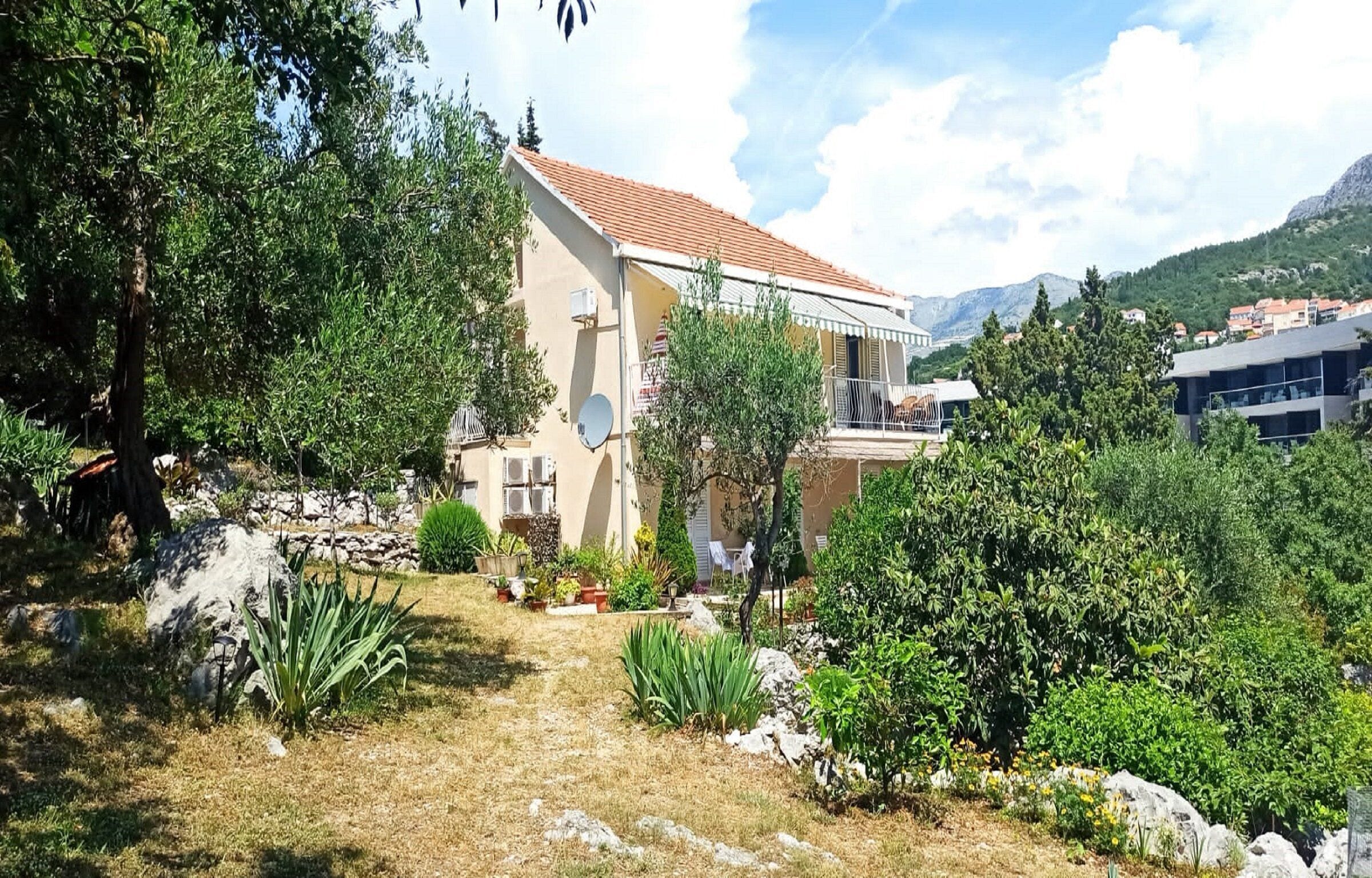 Double Room (Double Room with Terrace and Partial ) | Property entrance