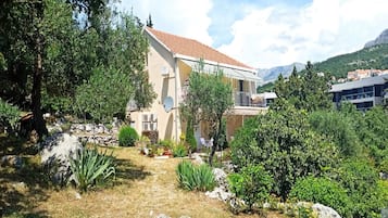 Double Room (Double Room with Terrace and Partial ) | Property entrance