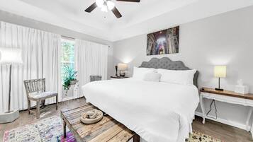 3 Schlafzimmer, Schreibtisch, Bügeleisen/Bügelbrett, kostenloses WLAN