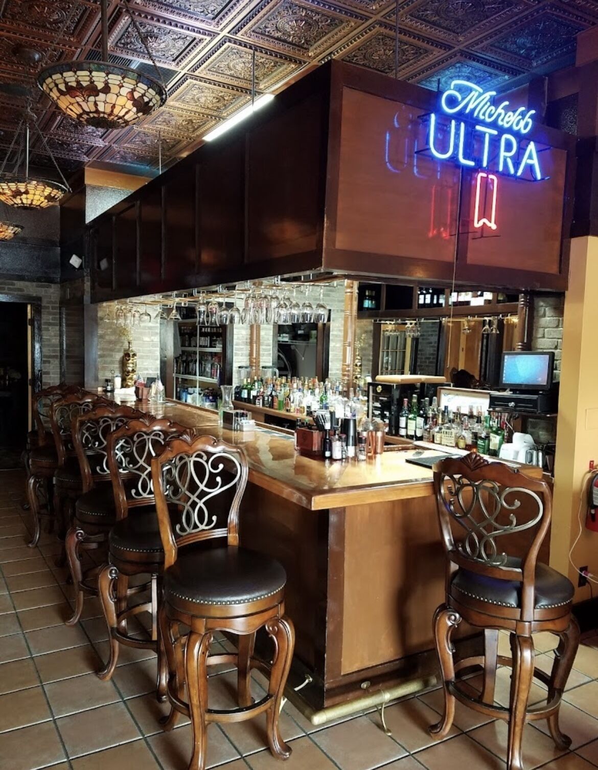 Bar (en la propiedad)