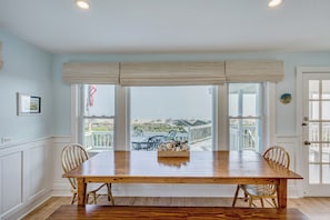 Dining - Beachfront Florida Getaway w/ Furnished Deck! (Fernandina Beach)