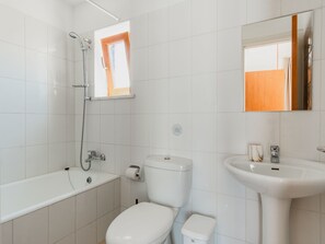 Villa, 3 Bedrooms, Private Pool, Pool View | Bathroom