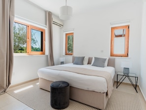 Villa, 3 chambres, piscine privée, vue sur la piscine | 4 chambres