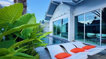 House, 3 Bedrooms, Private Pool, Garden View | Terrace/patio