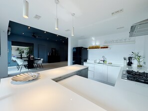 House, 3 Bedrooms, Private Pool, Garden View | Interior - Contemporary 3bd Safari Pool Villa Near Nai Yang Beach (Sa Khu)