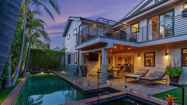 Pool - Captivating 6-bed House in Marina del Rey (Marina del Rey)