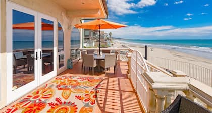 Captivating 6-bed House in Dana Point