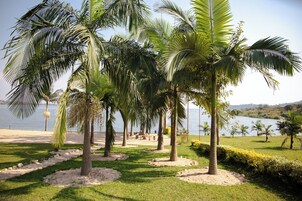 Room, 1 Bedroom, Balcony, Garden View | Beach