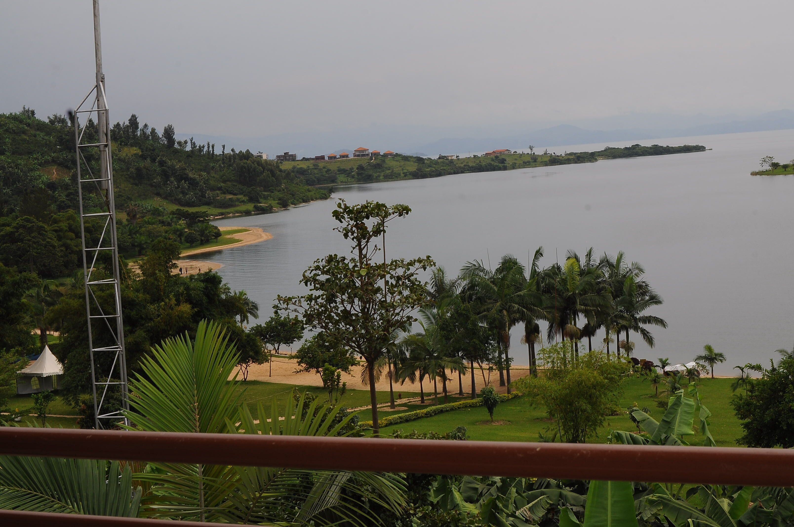 Room, 1 Bedroom, Balcony, Garden View | Beach