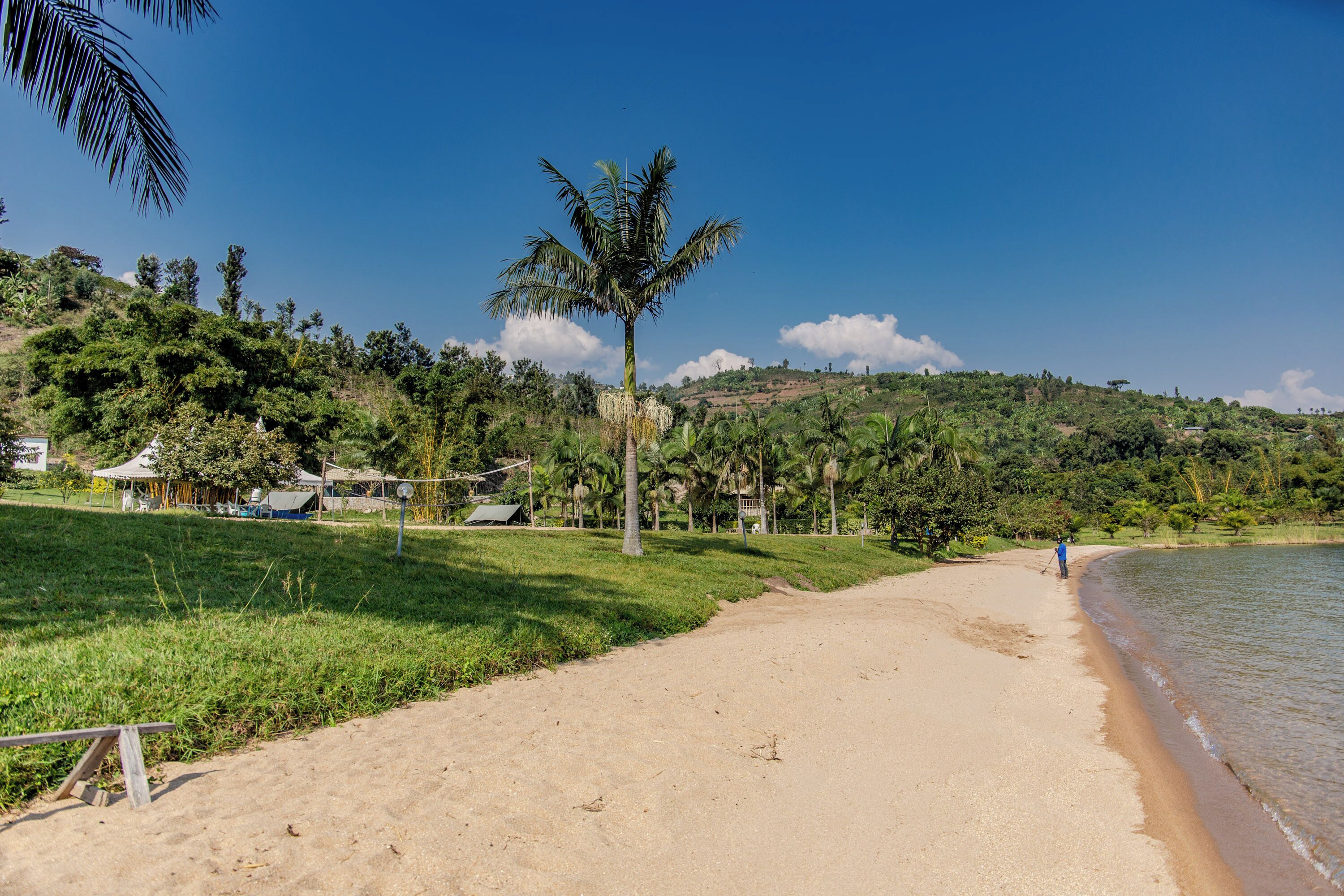 Room, 1 Bedroom, Balcony, Garden View | Beach