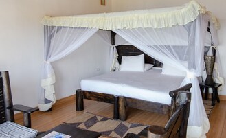 Room, 1 Bedroom, Balcony, Garden View | 1 bedroom