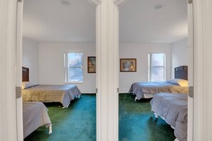 4 Schlafzimmer