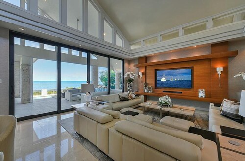 Impeccable 6-bed House in Key Largo