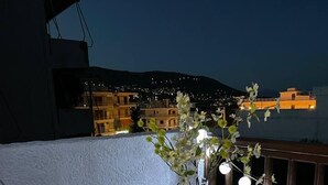 Apartment | Living area | Fireplace - New Apartment Near the Beach Porto Rafti (Markopoulo Mesogaias)