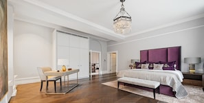 5 bedrooms, free WiFi, bed sheets - Beautiful 5-bed Apartment in Mayfair (London)