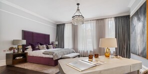 5 bedrooms, free WiFi, bed sheets - Beautiful 5-bed Apartment in Mayfair (London)
