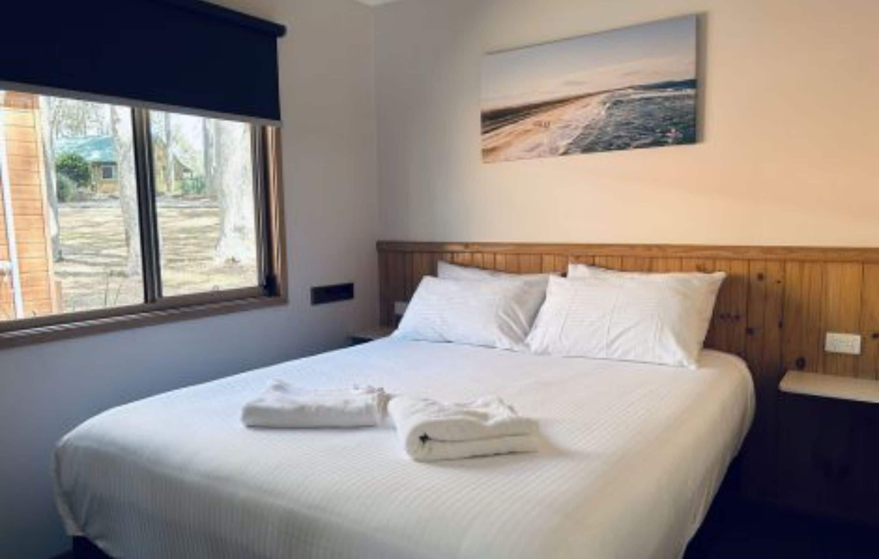 Superior Cabin - Sleeps 4 | Bed sheets