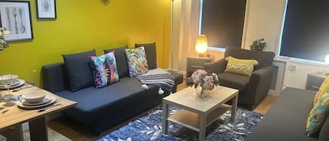 Apartment, Multiple Beds | Interior