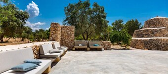 2670 Trullo Corni di Fiasco by Barbarhouse