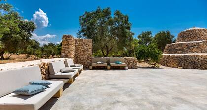 2670 Trullo Corni di Fiasco by Barbarhouse