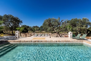 Seasonal outdoor pool
