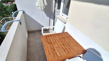Studio (Studio Apartment) | Kemudahan hartanah
