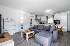 Villa (Three Bedroom Villa with Swimming Poo) | Living room | TV