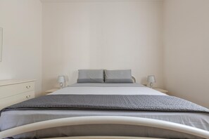 Villa Basic | 3 sovrum och sängkläder