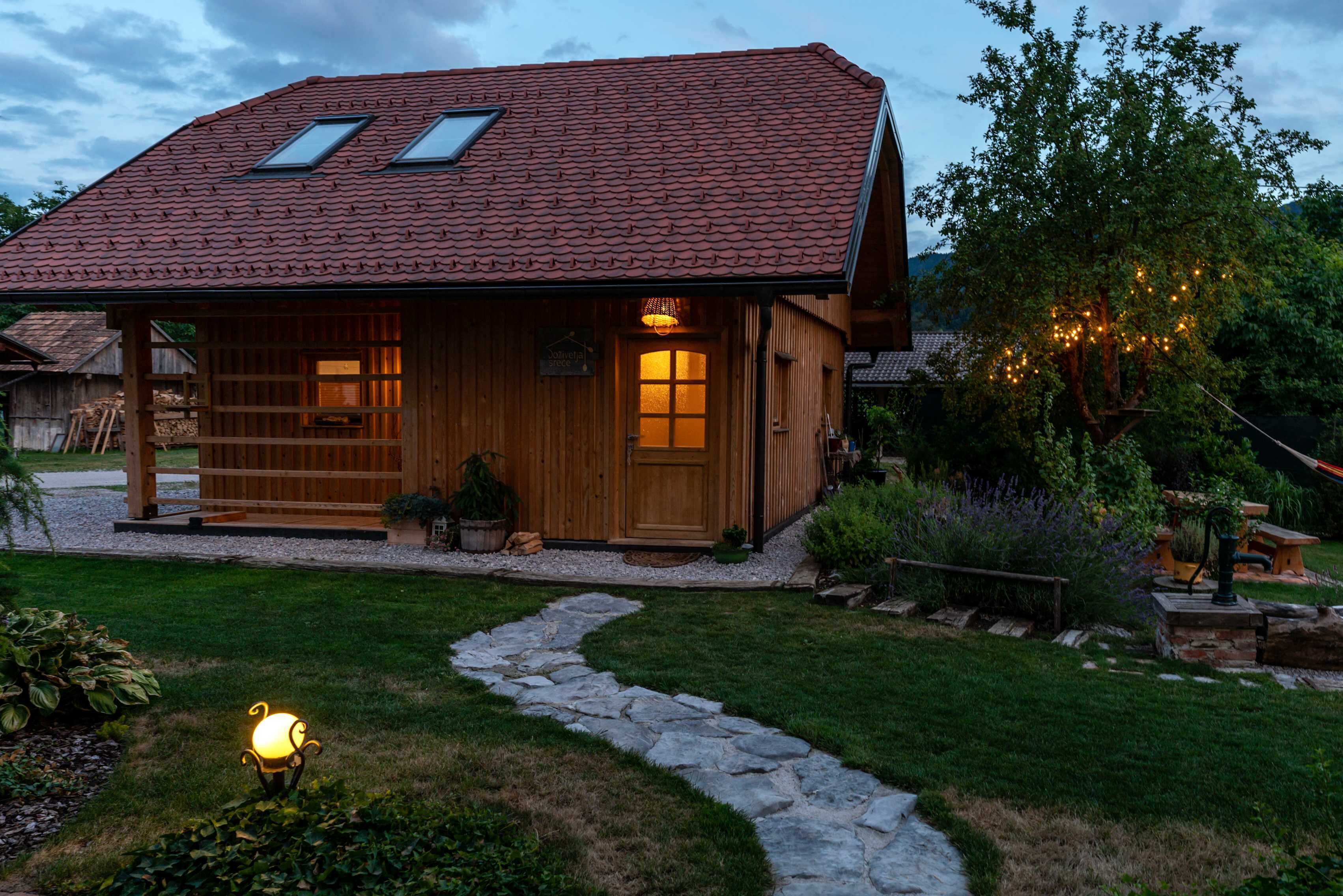 House (Cottage Happiness with Sauna and Natu) | Exterior