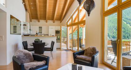 Impeccable 3-bed Duplex Penthouse in Saas-fee