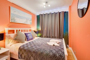 Apartment, Multiple Beds | 2 bedrooms, free WiFi, bed sheets - Hyde Park Private Family Apartment (London)