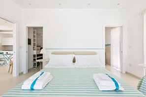 Basic Villa | 3 bedrooms, free WiFi, bed sheets - 3019 Villa Il Suono del Mare- Villa Apollo by Perle di Puglia (Manduria)