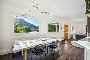 House, 2 Bedrooms | Private kitchen | Fridge, oven, coffee/tea maker, toaster - Pet’s FREE! Modern luxury steps from Russian River by Redawning (Monte Rio)
