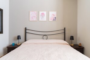 เบสิกอพาร์ทเมนท์ | 2 ห้องนอน