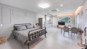 Basic-værelse - 1 soveværelse (Ddong) | 1 soveværelse, gratis Wi-Fi