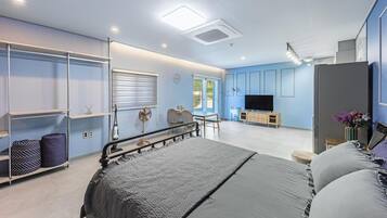 Basic Room, 1 Bedroom (Cdong) | 1 bedroom, free WiFi